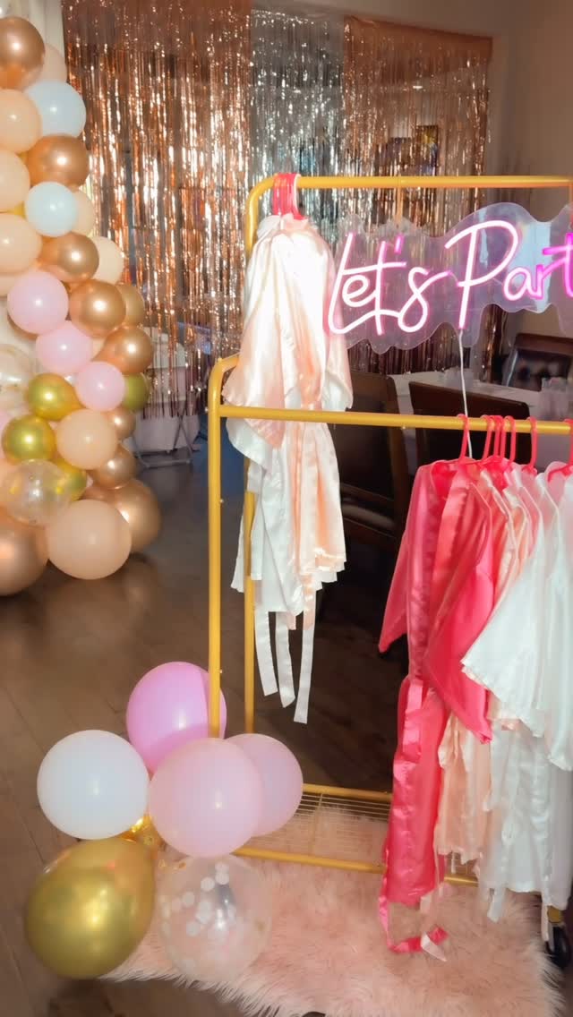 💅Spa Party 🧖♀️ where relaxation meets glitz and glam ✨💖 contact us to book your spa party 📅
#southaustin #lakewaytx #spaparty #drippingspringstx #spapartyforgirls #austin #roundrocktx #leandertx #cedarpark #libertyhilltx #downtownaustin