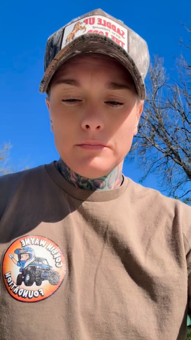 “And she loved that little boy very, very much - even more than she loved herself.”
@daxton_knox
@jb_plus_3
🙏🏻
#thankful #countingmyblessings #kids #helmetsafety #corbinwaynefoundation