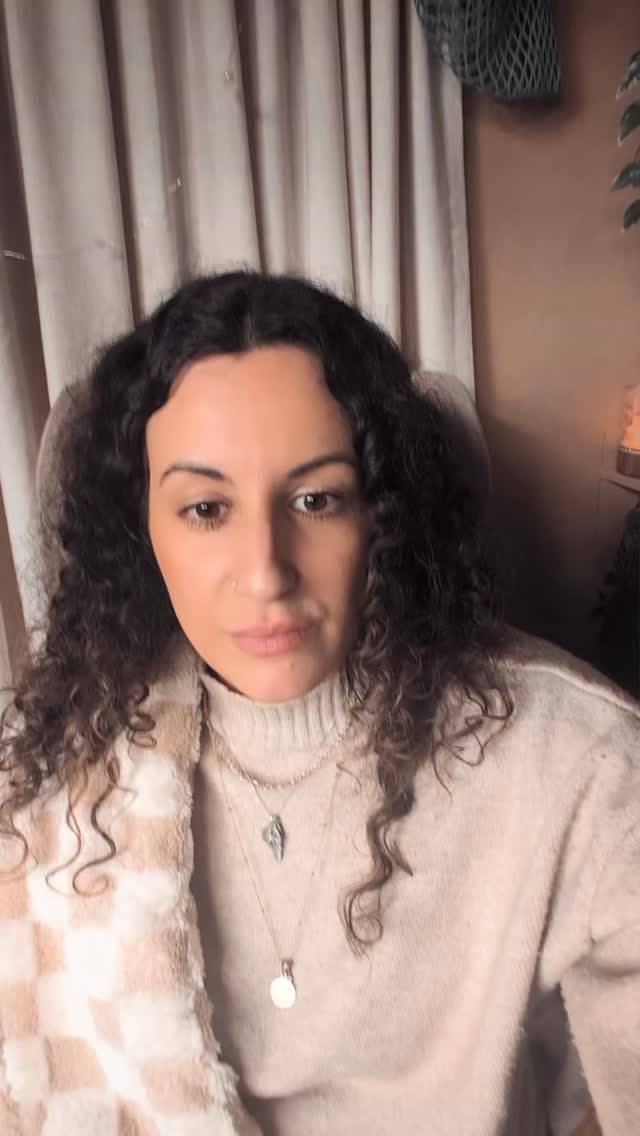 Why I believe Social Media is a Spiritual Practise and why I've been where you are...
Doing all the things. Posting on socials shouldn't be another load on top of your load. Let me show you another way.
It really is beautiful. Ask me for the recording of my recent Soul-Aligned Personal Brand + Visibility Masterclass.
I've got you, it doesn't need to be this hard x