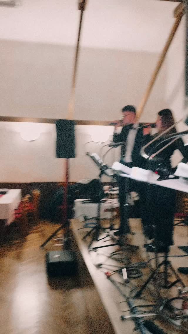 Takhle jste s námi včera trsali 👻💃🏼
Děkujem! Byla to jízda 🔥