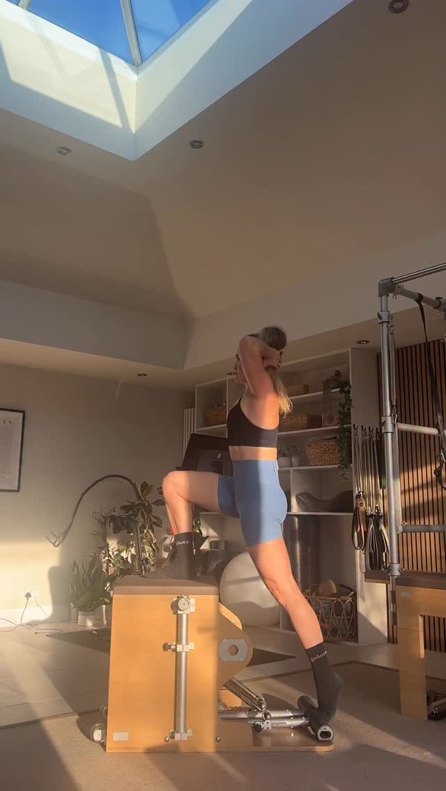 When people say Pilates isn't strength training π
#WundaChairWednesday
#pilates
PS. I love BOTH, but Pilates does just have it all!