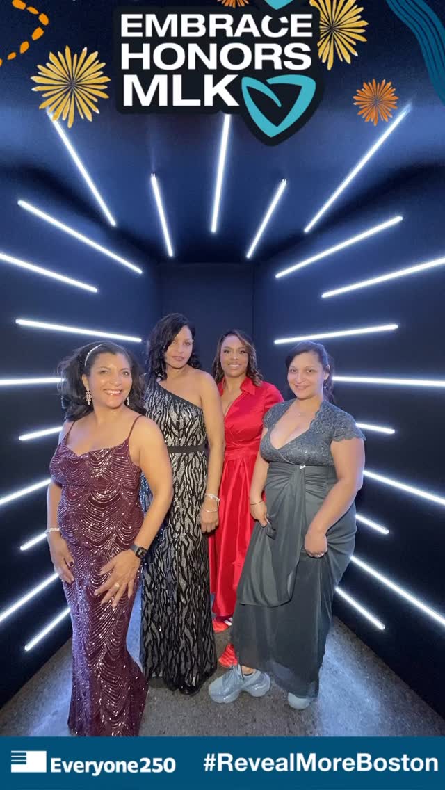 👟📸👟📸👟📸👟📸#theexodusbooth #bostonevents #embracesneakerball #boston #bostonphotoboothrental