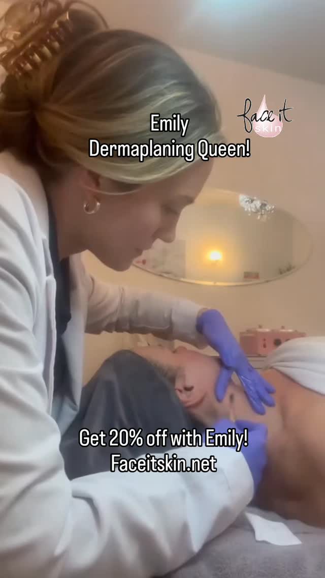 Done the right way is Emily’s way.
Our Dermaplaning queen is helping you reset for the rest of January.
Book with Emily for any of our premium facials and enjoy 20% off all services for the remainder of the month.
Schedule now. Limited time.
Faceitskin.net LINK in 🫱 BIO.
#FaceItSkin #cleanbeauty #skincareroutine #portlandoregon #oregonesthetician #dermaplaning