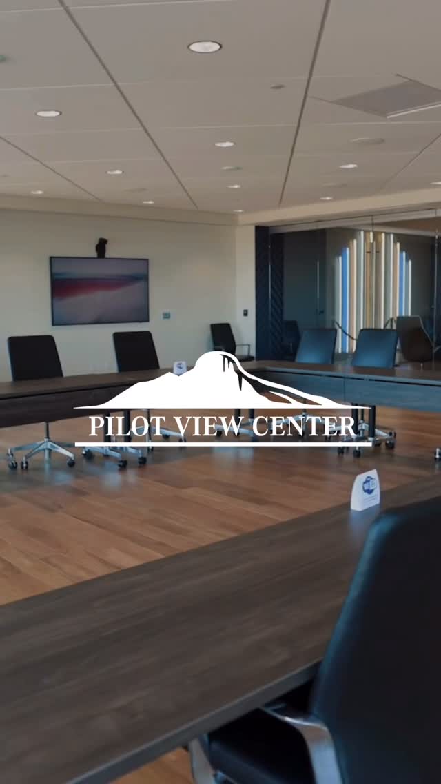 A quick sizzle reel of PVC to highlight the gorgeous details of the space ☀️
From the art and lounge, to the bar and dining room - you’ll find flexibility, luxury, and convenience.
Now booking business meetings, private events, celebrations and more! Send us a chat or visit our website to learn more - www.pvcevents.com