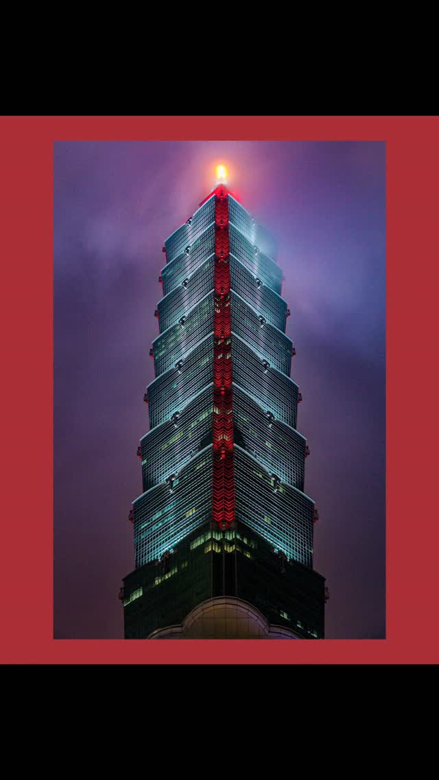 Inspired by #skyscraperlive, I dug out some photos I took in 2018 of the 508m Taipei 101 building (named due to it having 101 floors). I'd even gone up (in the 38mph elevator) to see the @motioneering.ca 660 tonne anti-earthquake and typhoon damper (the big gold ball photo). Great bit of neo-futurist architecture and engineering.
.
.
.
#taipei101 #architecture #taipei #travelphotography