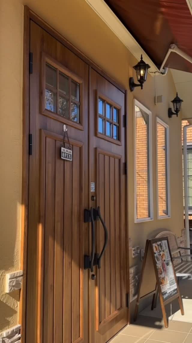 2026.1 lunch & sweets💓
他にもフレンチトーストやホットドッグ、ドリンクなど自家野菜・フルーツを使ったものが沢山あります!
ケーキ、ドリンクなどテイクアウトもございます!
もちろん店内でもOKです🌟
平日は1人での営業となりますので、ご予約の方のみのご提供とさせていただいております🙇♀️
休日営業日は、予約なしでもご利用頂けます!
ホームページ・お電話等で
ご予約も受け付けております♪
https://www.patissdelica.com/
#パティスデリカ瑞穂ノ国
#松戸 #お菓子#農園カフェ #焼き菓子