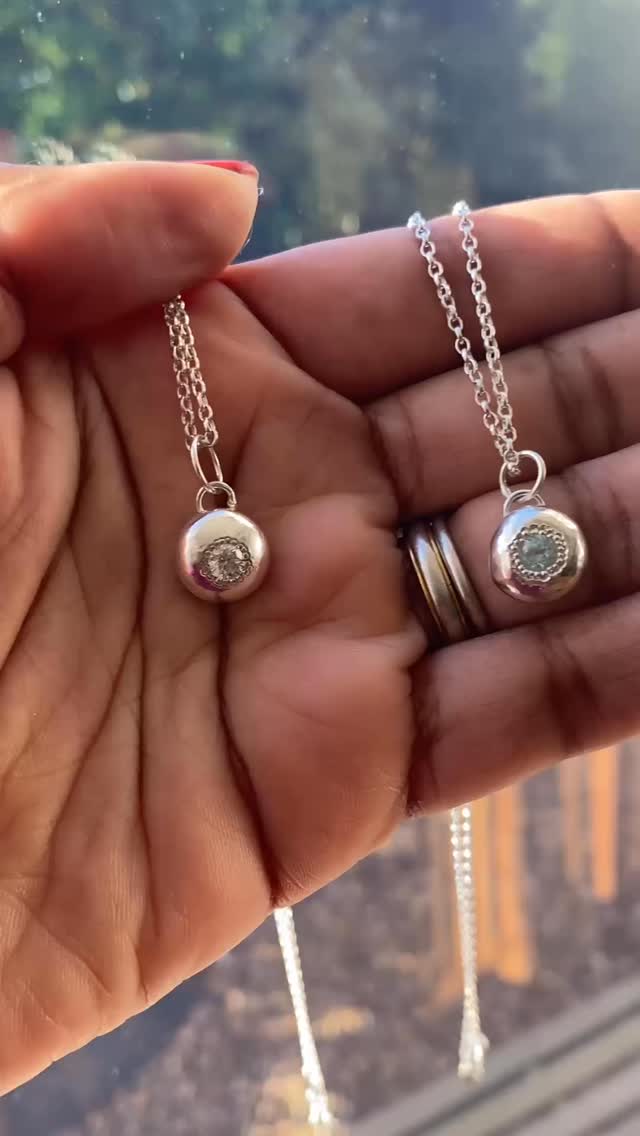 Two nuggets, two moods 🤍💙
Our Silver by Golden nugget necklaces — one set with clear cubic zirconia, the other with dreamy blue topaz.
Which one’s calling your name?
✨ Clear CZ or 💙 Blue Topaz — tell us in the comments ✨
#silverbygolden #handmadesilverjewelleryuk #silvernuggetsnecklace #cubiczirconia #bluetopazjewellery