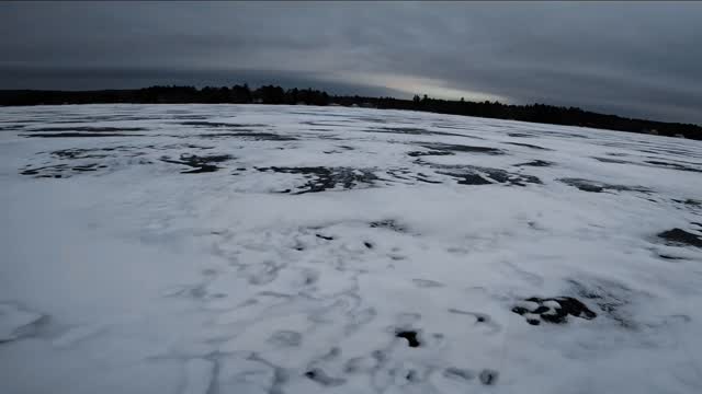 The way conditions change in a session never gets old. #snowkiting #kitesurfing #flysurferkiteboarding #outdoors #newengland