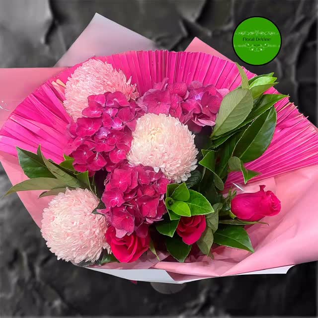 Pink Splash #huntershillflorist #pink #flowerlove #splashofcolour #gladesvilleflorist