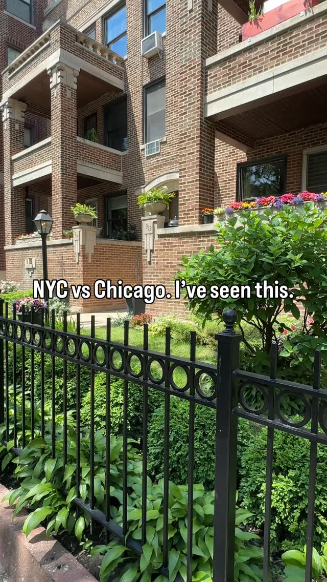 I’ve lived in Chicago my entire life.
And I’ve watched the same pattern repeat itself.
People move to NYC for the ambition, the pace, the idea of it.
Then they come to Chicago and realize they can still have the city without living in constant overdrive.
Same culture. Same career opportunities.
More space. More ease. More actual living.
Chicago doesn’t chase attention.
It just quietly keeps people.
👇
Comment GUIDE and I’ll send you my Chicago neighborhood guide.
NYC to Chicago relocation | Chicago vs NYC lifestyle | Chicago neighborhood guide | moving to Chicago | Chicago realtor