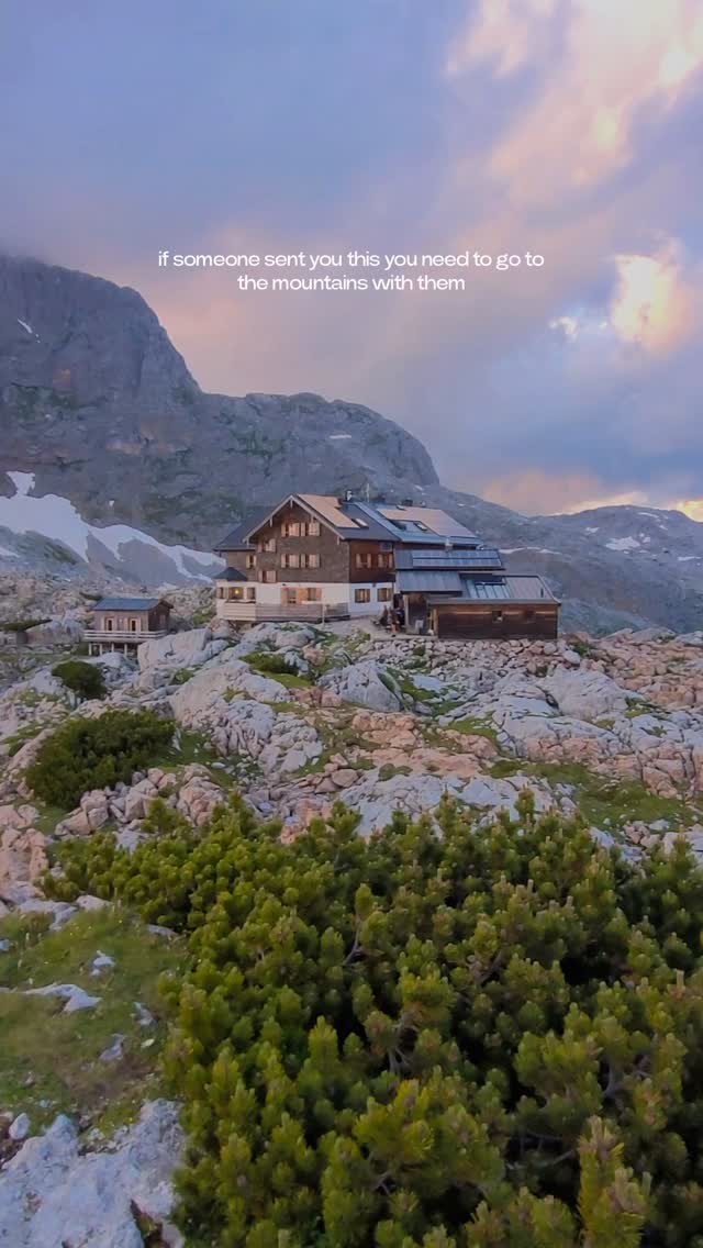 wait for it 🌞 send this to your 🥾 person
📍 hut-to-hut hiking, Berchtesgaden National Park, Germany
#hiking #mountains #hikes #nature #outdoors