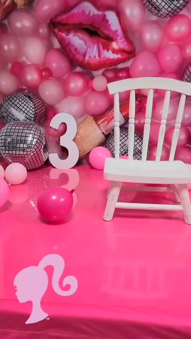 Barbie themed birthday shoot 💖💄👛👡
#barbiegirl #barbiebirthday #barbiestyle #barbie #barbieworld