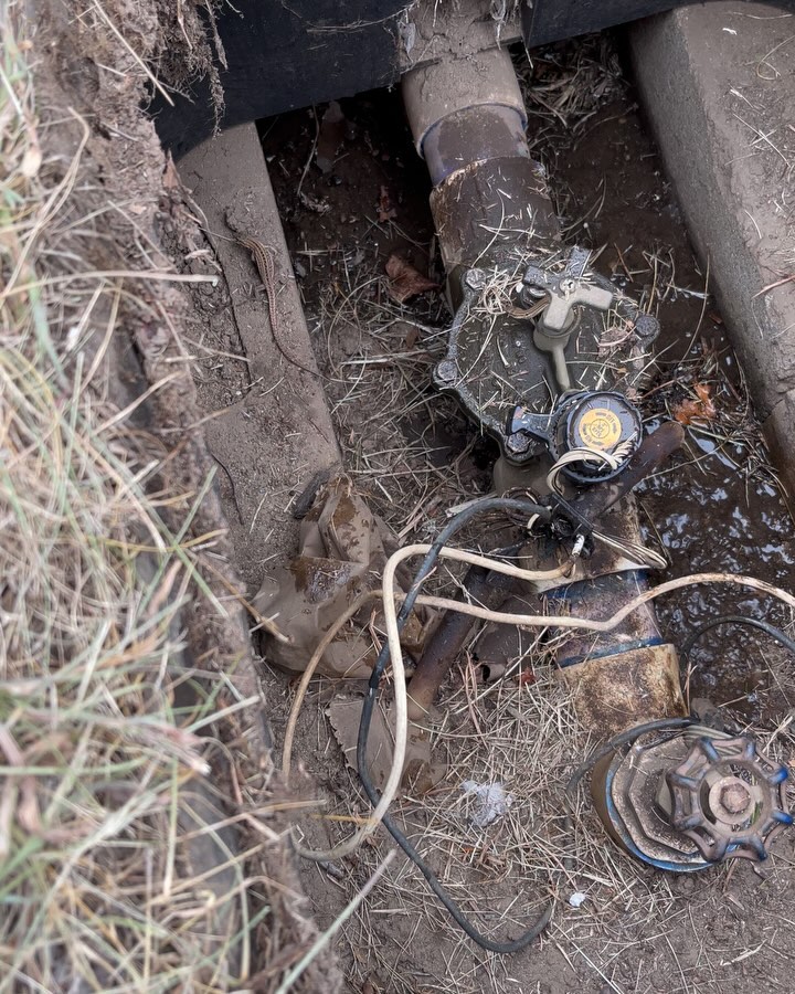 A new customer that needs major repairs to their sprinkler system at two of their locations. Last service was 2018, this should be fun ๐