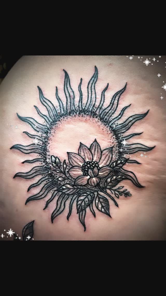 #flowers #sunflowers #sunflowertattoo #tattoo