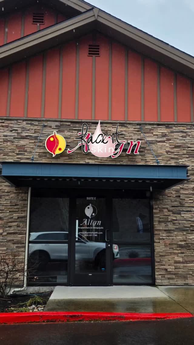 Im very excited to share with you where our new home AND your new beauty space will be! Here are the "before" pics. Demo started this week so stay tuned.....
Oh you've been asking what services that will be offered? Let's just say, we only have 3 rooms now left to rent and we're not even open! Im winking at you 👀
#FaceItSkin #happyvalleyoregon #skincare #refillery #lashartist