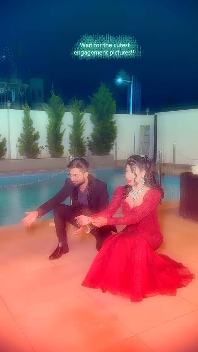 When your engagement shoot comes with bonus cuteness ✨
@meragi.photography
.
.
.
Wedding photographer