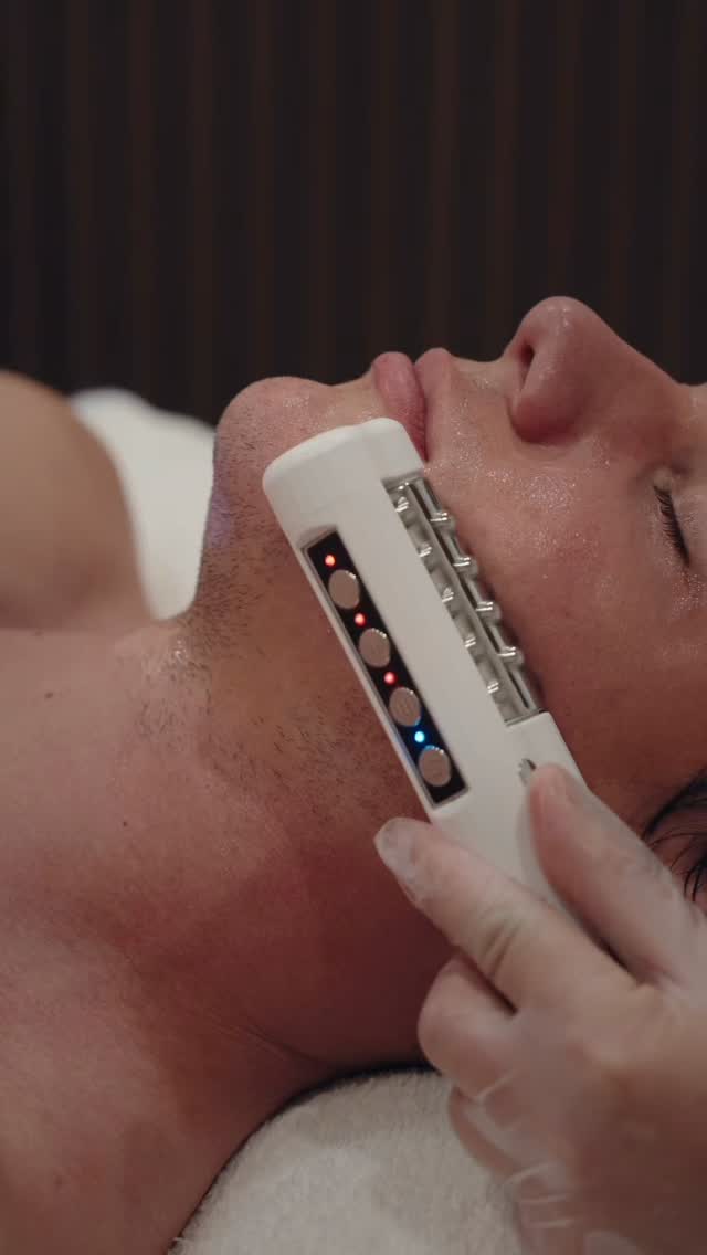 Hydro facial available at Idan Med Spa San Francisco and Encino