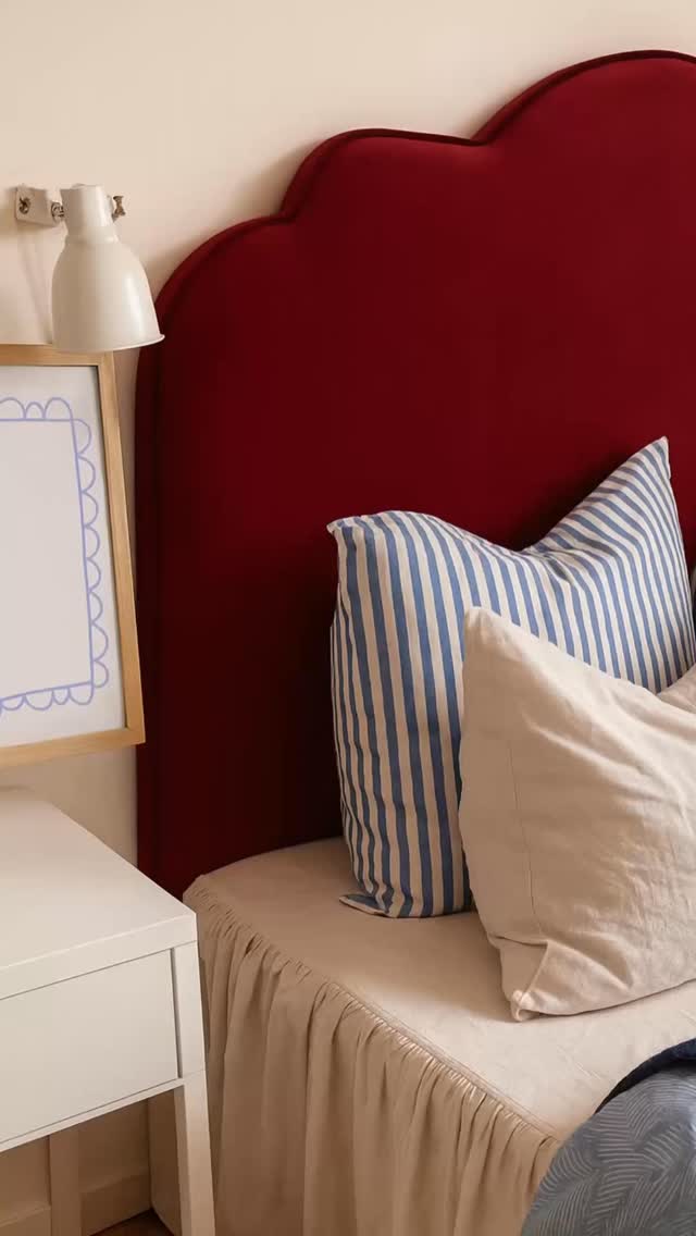 Așa arăta munca noastră din 2025 👀
O parte din proiectele realizate de când am deschis atelierul.
Pasiune cusută în fiecare detaliu. ❤️
#tapiteriepersonalizata #maisonmeynet #tabliepat #tapiteriecluj #tapiterie