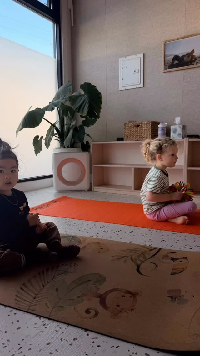We begin early.
So we don’t have to unlearn
And relearn what we already knew.
Feeling our feelings.
Not suppressing and ignoring them.
Releasing our sadness and anger through vocal expression and tears.
Turing to movement and play to release energy and experiment.
We are building strong roots.
For a strong foundation.
Built on love.
Truth.
Curiosity.
Awareness.
Together as a family.
Together as a community.
🌱Come unlearn to learn with us. In person or online. Link in bio 🤎