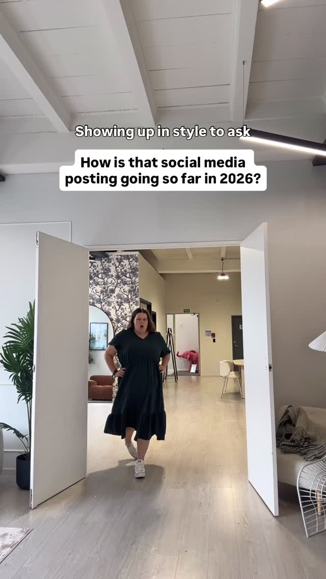 Are you posting consistently?
Clear on who you’re talking to?
Or still winging it and hoping for the best?
If it’s feeling messy, inconsistent, or more frustrating than it needs to be, let’s fix it.
Get in touch. Ask Alice 🧡