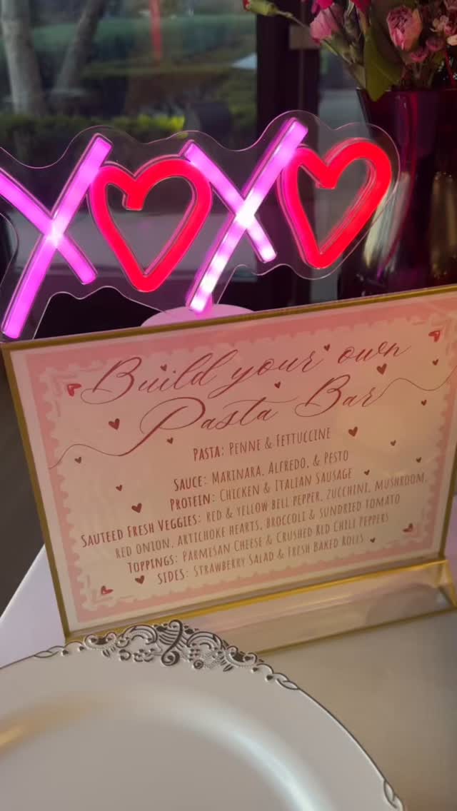 Tonight's the @cityofhb Senior Center's Valentines Dance!! ❤️❤️❤️ Our favorite night of the year!
Our team setup this cute Build-Your-Own Pasta Bar for the guests tonight! 💌