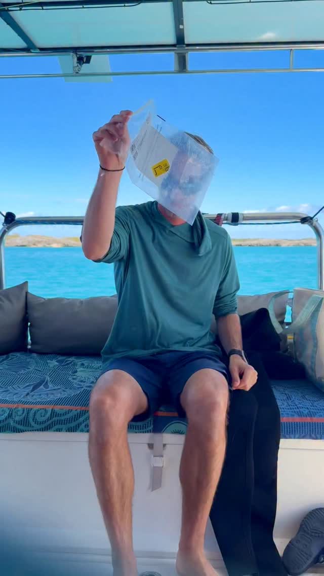 Andrew just showed the most fun (and genius) wetsuit hack 🤯🦵 He slips a plastic bag over his foot and suddenly the wetsuit slides on like magic, no wrestling, no awkward hopping around, just smooth, effortless glide one leg at a time. Simple, clever, and oddly satisfying to watch…gearing up for the dive has never looked this easy or this fun 🌊🤿 #ProShotCase