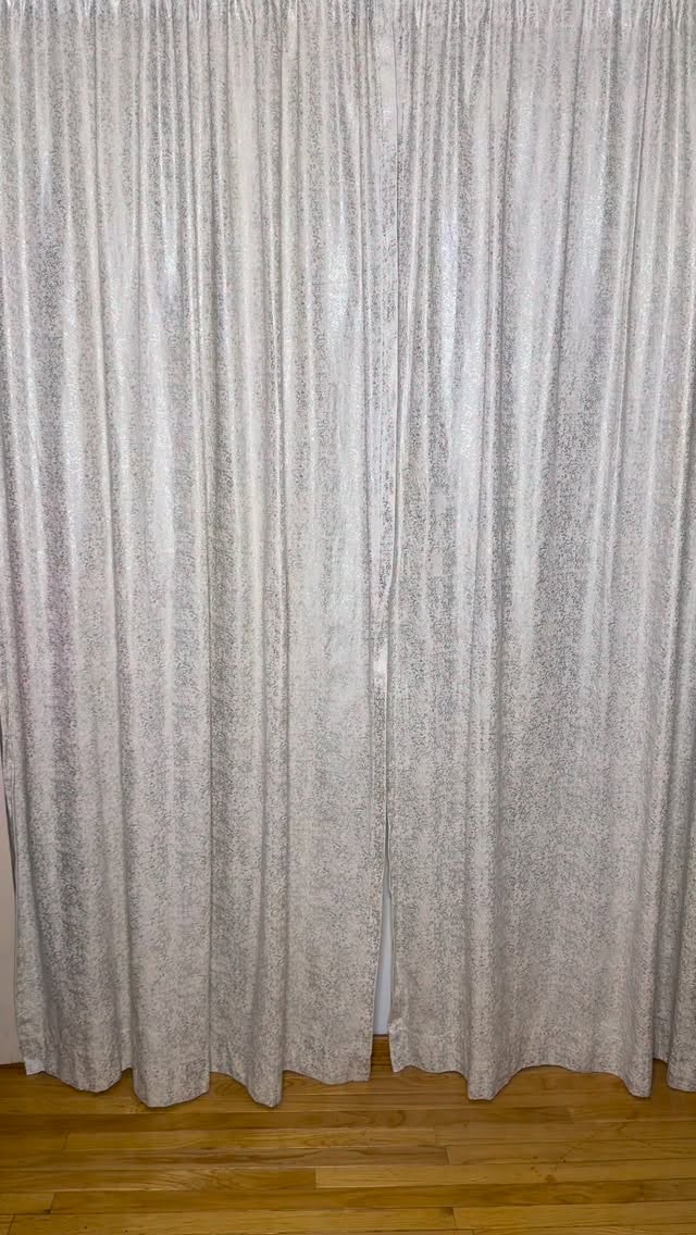 Arielauary Look 14✨ Yea, I bet.
• me 🤝🏽 big bottom, little top
•this the perfect v-day outfit for me fr
• I kinda wanna be the president of the shewoman man hater club
• I think that would be so fun! Lol
• but jk...
#Arielauary #outfitinspo