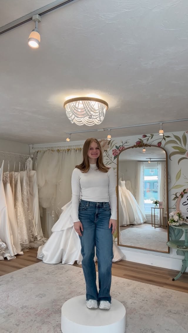 This could be you! 🤍 No dress➡️SAY YES!
Ready to try on beautiful and unique wedding dresses? Book your bridal appointment on our website today 🤍
#clevelandbride #bridalshop #weddingdress