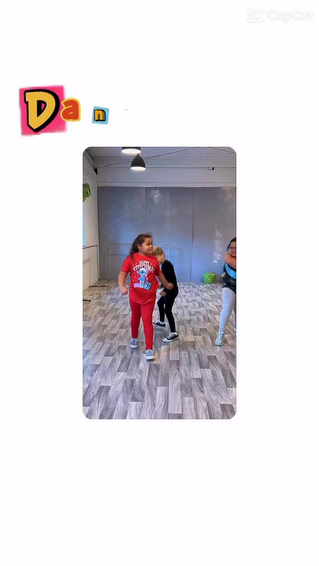 Just another day ☺️
#Idanceatkellys #kellysdance #summervilledancestudio #summervillemoms #summervillesc