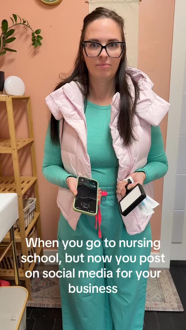 @a.dose.of.artistry has got it right.
If you told us 10 years ago social media would be essential for businesses, we probably wouldn’t have believed you. Now it’s how we connect, share our work, and grow every day. Still learning, still adjusting, and definitely still laughing through it 😂
#Injectables #indyinjector #indianapolisinjector #botox #daxxify