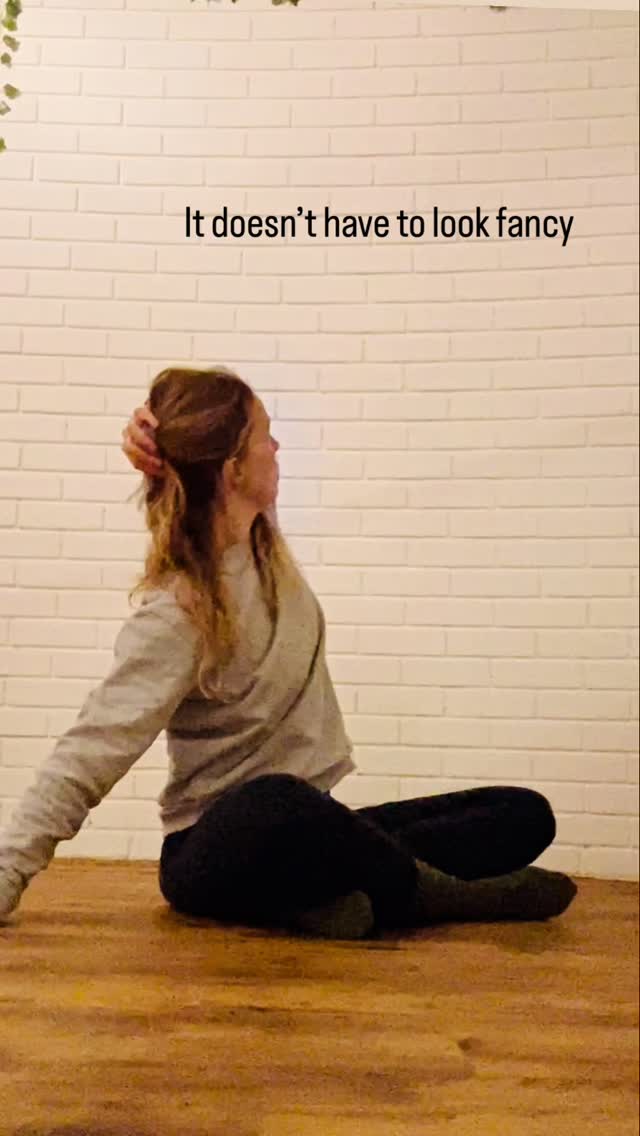 Just over here trying to keep it real (when yoga land on IG seems to be about wild promises, quick fixes and beautiful brands).
Sitting on a block, bolster or chair are all good options to unwind from too.
No better or worse, just whatever works for your awesomeness.
And no. I’m not into goat 🐐 yoga 🤣
Bristol classes :
🌱Tuesdays
10.30am Mum + Baby Yoga
@stwerbscommunityc
(DM for waitlist)
🌱Wednesdays
9am Morning Flow
@sensatespaandstudios
🌱Wednesdays
10.30am Mum + Baby Yoga
@sensatespaandstudios
* NEW FROM MARCH 13TH *
-🌱Fridays
5-6pm Rest Ritual
@bloom_yoga_bristol
( to be booked via the studio website. Will keep you posted once launched)
#yogateacher #inclusiveyoga #slowdown #bristolyoga #rest