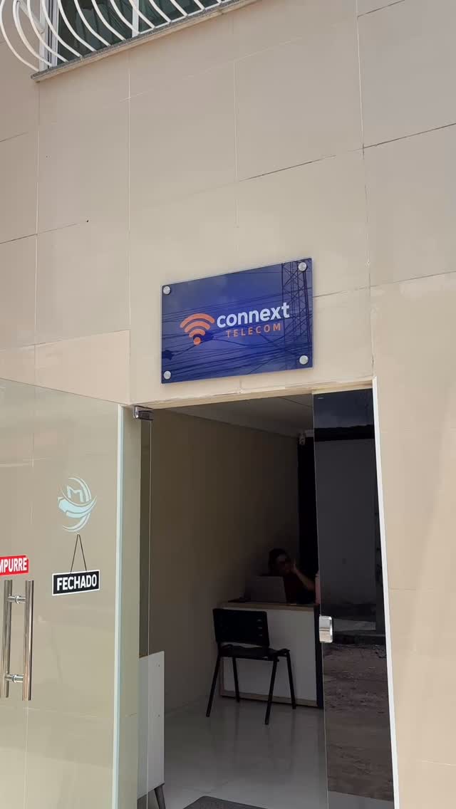 Placas em vidro para fachada em Fortaleza ou Caucaia.
Placa do vídeo mede 80x50cm.
Mais informações no chat ou WhatsApp.
85 98624-9172