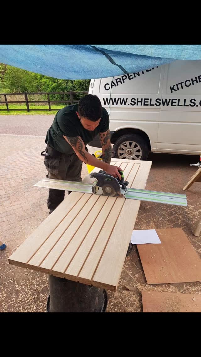 Celebrating 15 years in Business & 25 years on the tools 🥳🔨🔧🪚
Thank you to all the loyal customers over the years & here's to the next 25 years 😂
Cheers me dears 🍻
#celebration #work #life #family