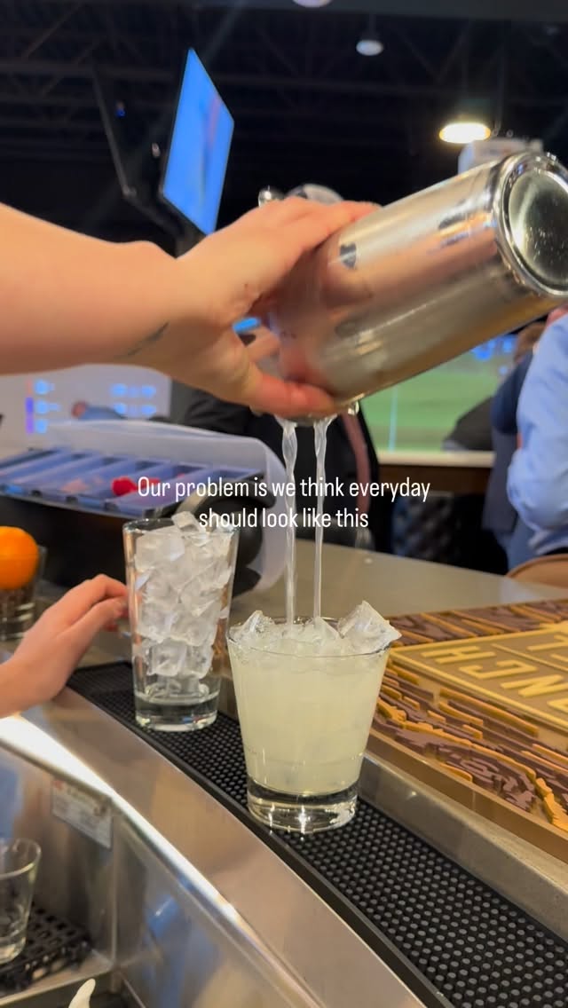 The perfect day starts at Scratch Golf!⛳️☺️ #scratchgolfandlounge #golfsimulator #colorado #golf #bar #westminster