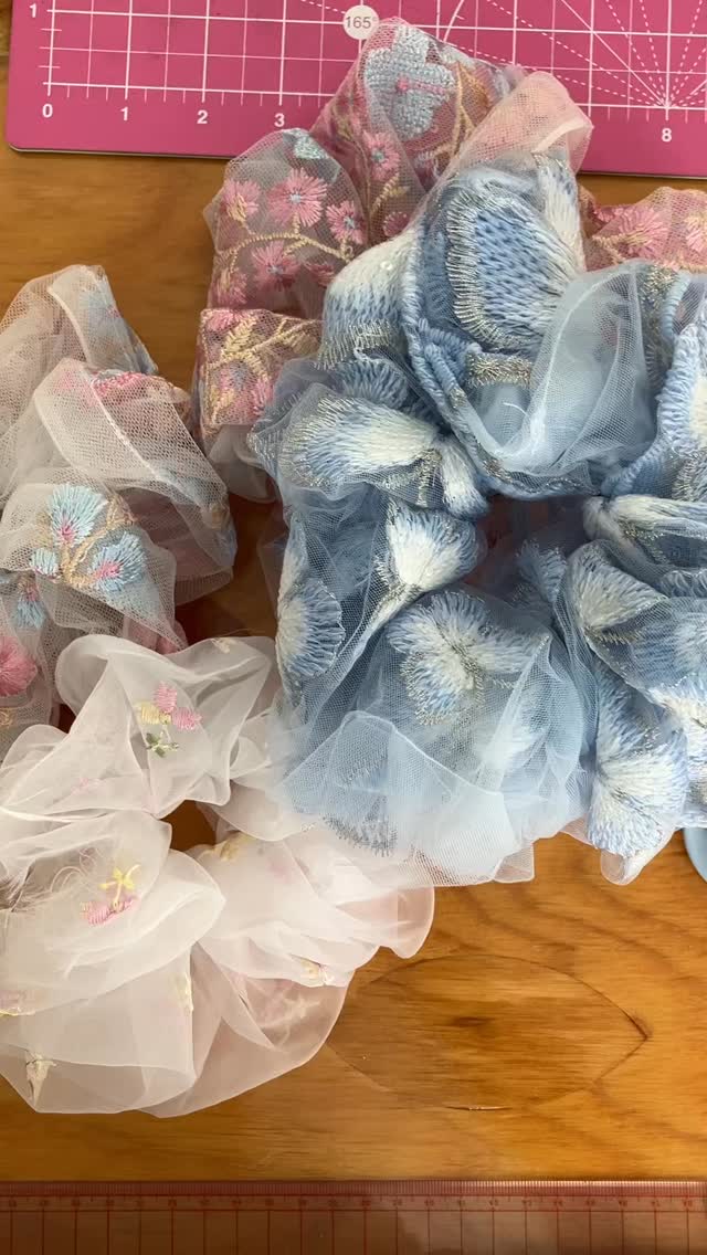 Love prepping new pieces for our fabulous @makersmarketshopstudio!
Delivered and ready to find their new home!
#makersmarket #maine #mainefabric #smallbatch #oneofakind