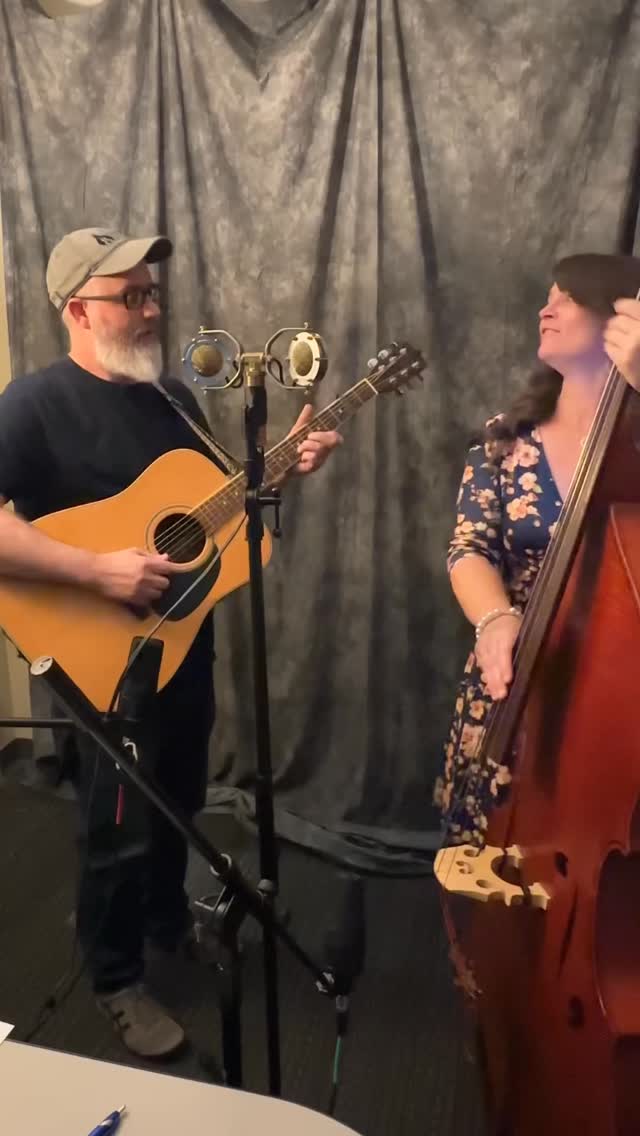 We had a great time playing live in studio on @appalachian_artists yesterday on @wehc907fm. You can hear the full song on our YouTube channel.
#bluegrass #uprightbass #livemusic