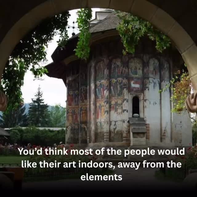 🇬🇧Why do the medieval monasteries of Bucovina have exterior frescoes?
The vivid 500-year-old paintings on the outer walls tell stories of heaven and hell, saints and prophets. In medieval times many people could not read, so the walls of the churches became visual stories of faith, virtues, life after death, and the lives of the saints following the Orthodox calendar.
Fox Chalet is an ideal base for exploring these extraordinary monasteries, now part of the UNESCO World Heritage. Several of Bucovina’s most beautiful monasteries are within a short drive from the Salatruc Valley.
Share this with a friend who has never been to Bucovina.
🇷🇴
De ce au mănăstirile din Bucovina fresca pe exteriorul zidurilor?
Picturile vii, vechi de peste 500 de ani, spun povești despre rai și iad, despre sfinți și profeți. În Evul Mediu, mulți oameni nu știau să citească, iar zidurile bisericilor au devenit adevărate „cărți în imagini” despre credință, virtuți, viața de apoi și viețile sfinților din calendarul ortodox.
Fox Chalet este un punct de plecare ideal pentru a vizita aceste mănăstiri extraordinare, astăzi parte din patrimoniul UNESCO. Câteva dintre cele mai frumoase mănăstiri ale Bucovinei se află la doar o scurtă distanță de Valea Salatrucului.
Trimite acest mesaj unui prieten care nu a fost încă în Bucovina.
🔗// Learn more in our bio link
#FoxChalet | #FoxChaletBucovina | #Bucovina | #DescoperaRomania | #UNESCO #regenerativetoursim