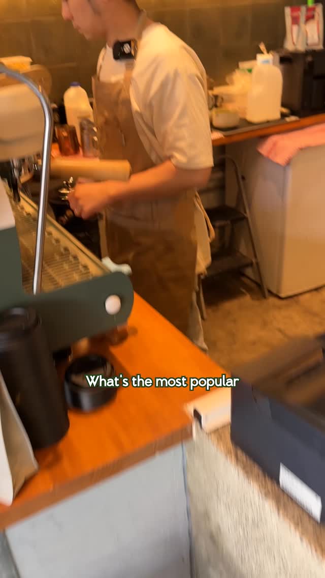 Making the most popular coffee in Northcote ☕️ Visit us for coffee and more at 📍Bloom N Ember, Northcote 3070.
.
.
.
🎥: @yourmarketingbestie.io #bloomnember #cafe #melbourne #barista #northcote