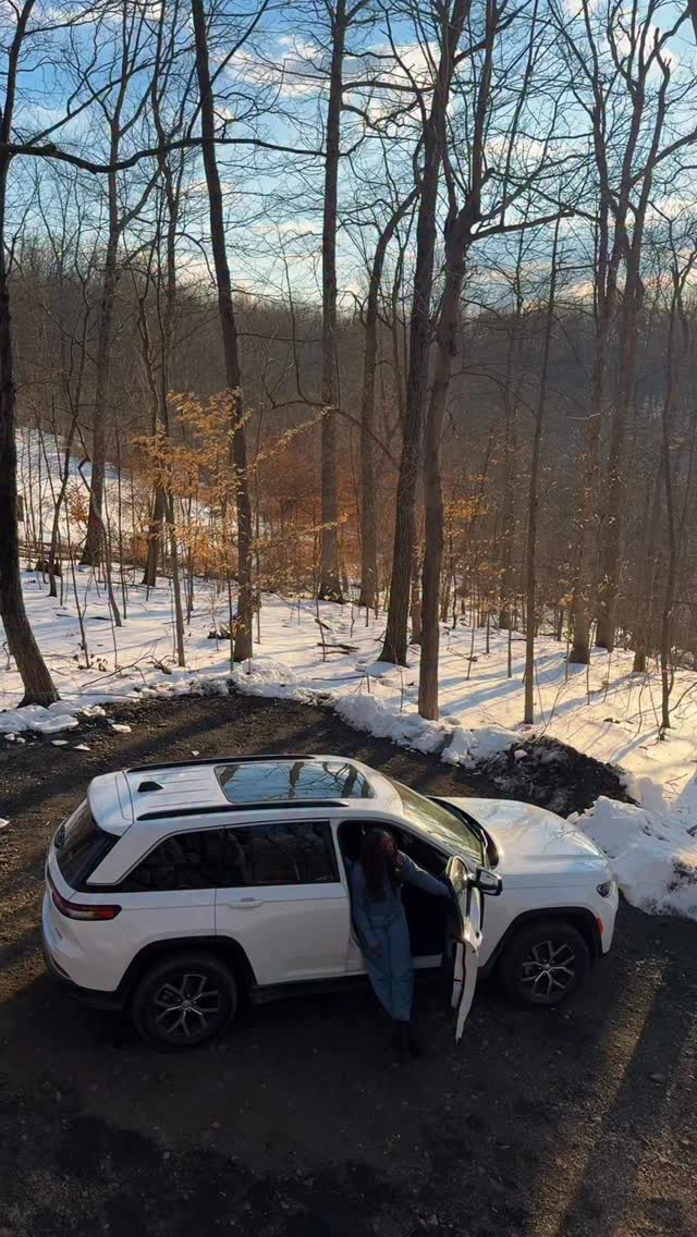 Solo journeys made even more confident by the @jeep Grand Cherokee #AD
Have you ever traveled solo before? #JeepPartner