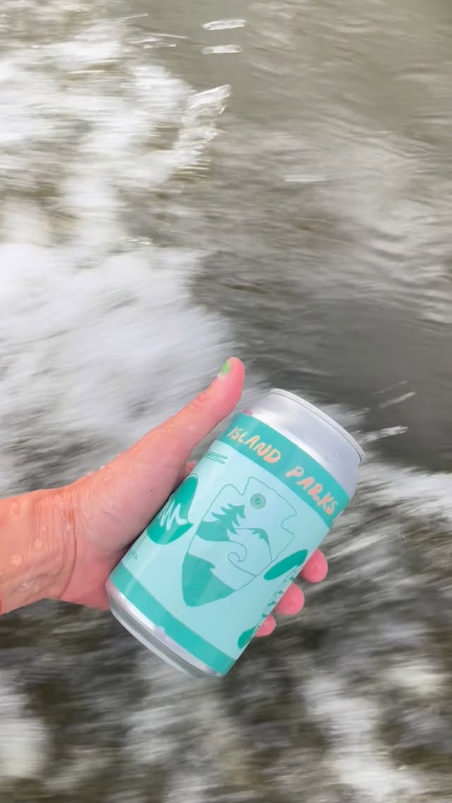lets go to pea island 🌾
have you tried our pea island pilsner? lightly hopped crisp pilsner w/ white wine & lime notes.
