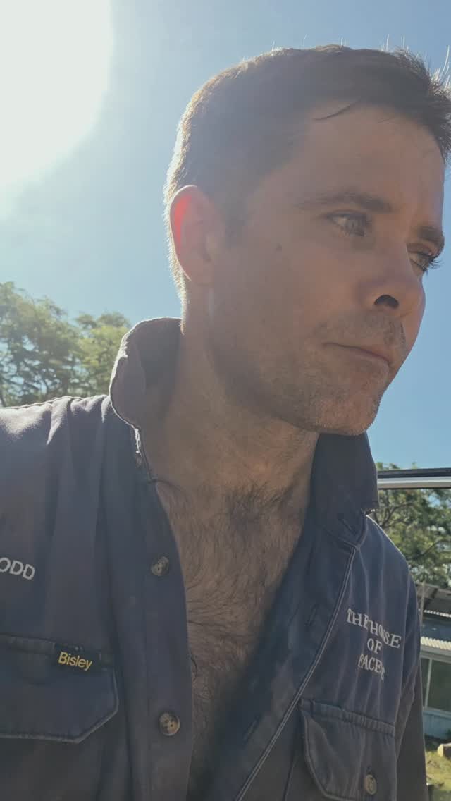 Handmining on the Central Queensland Gemfields.
Working a section of our surface claim that has been quite unproductive over the last few months,
I was lucky enough to spot a few beautiful pieces in the wash! These small finds are not only a great motivator but they show we maybe heading in the right direction.
To view our available Sapphires, Fine Hand-made Jewellery and Custom Designs - DM, email sales@thehouseoffacets.com.au or visit our website to book an online or in-studio appointment today.
www.thehouseoffacets.com.au
#australiansapphire
#australianjewellerydesigner
#partisapphire