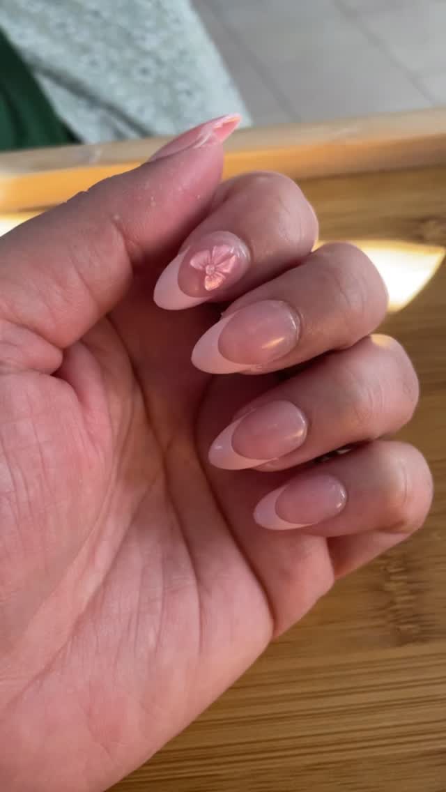 Nail refresh for under $10 “Glow Muse” @impressnails ! Happy March 🩷
#impressnails