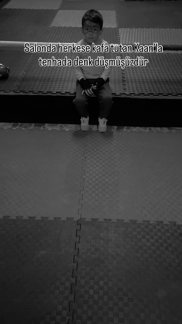 En masumundan 😅
-
-
-
-
-
-
#kickboxing #kıckboks #kickboksen #fypシ #keşfet