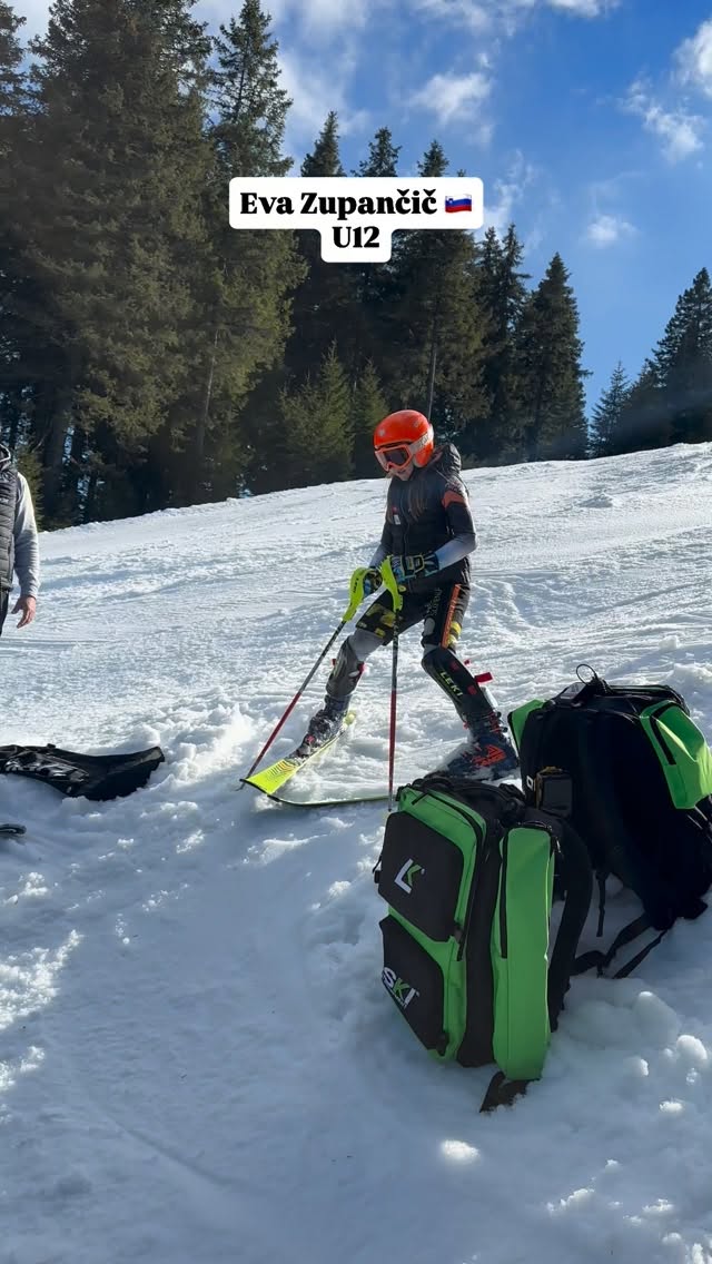 Eva Zupančič U12 🇸🇮
#alpskasola #alpskasolajezakon #skiing #ski #slovenia #sloski #rogla #skiingislife