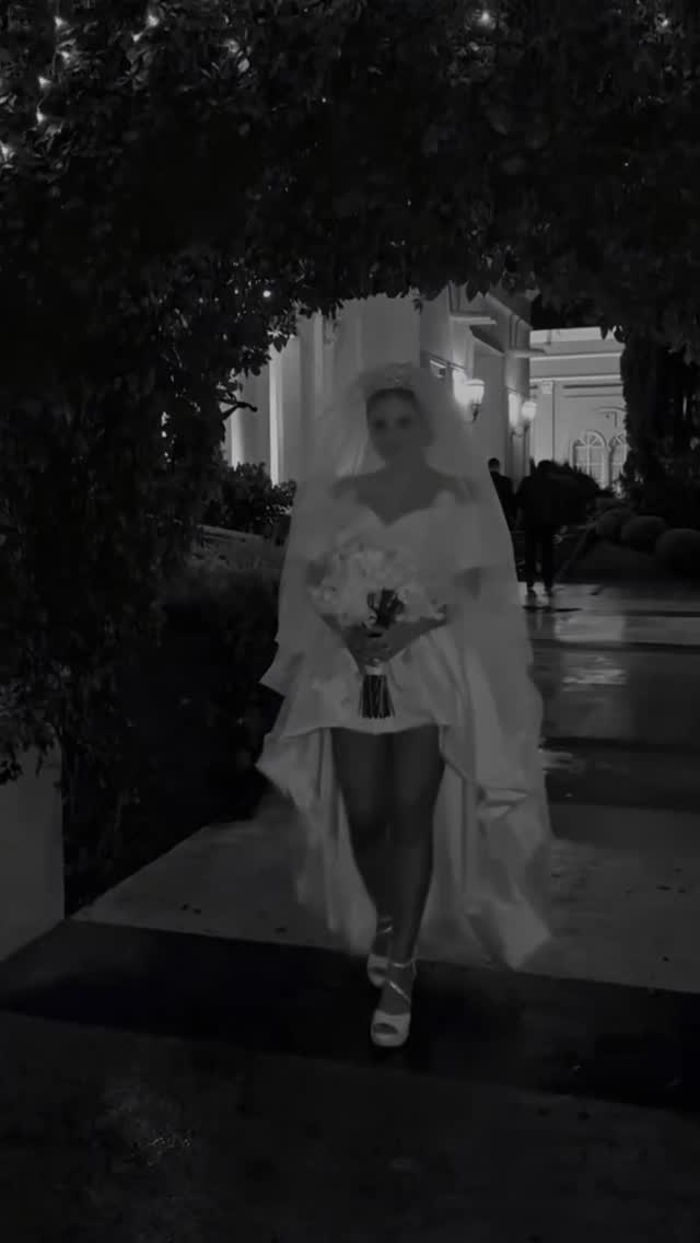 ZAPATOS DE NOVIA SUPER CÓMODOS, diseñarlos desde cero.
#zapatosdenovia #calzadodenovia #bridalshoes #WeddingShoes #novias2026 bridetobe