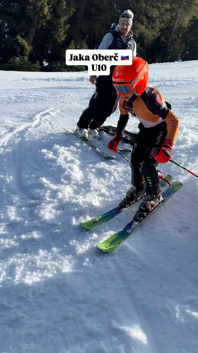 Jaka Oberč U10 🇸🇮
#alpskasola #alpskasolajezakon #skiing #ski #slovenia #sloski #skiingislife #rogla