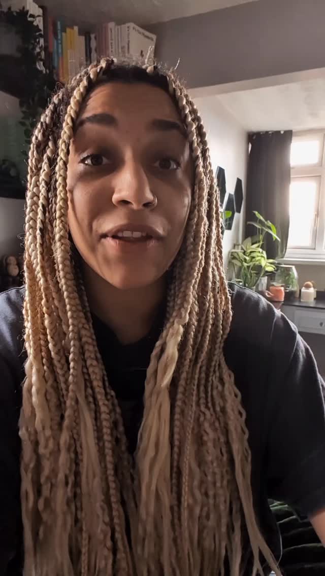 If you are able to, consider donating to @forgottenwomen to celebrate International Women's Day in a more permanent way 🫶🏽
......