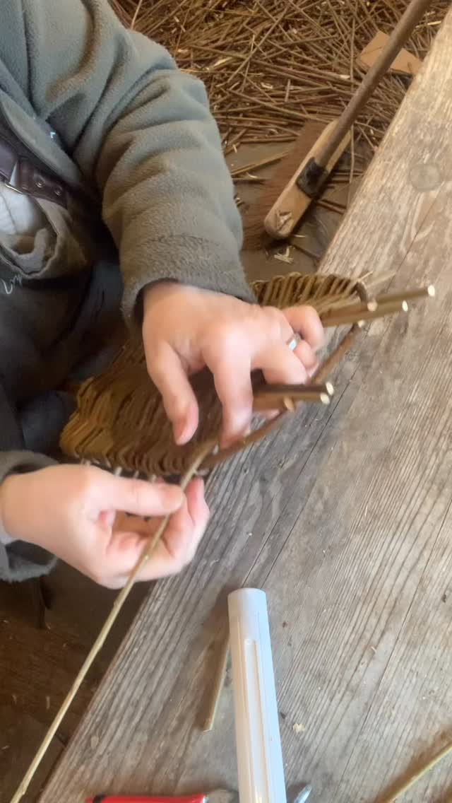 Beautiful.
Intentional.
Reusable.
Sustainable.
Working on willow bases today for florists to use in their sustainable farewell flowers. Well that’s what I have in mind when I make them but of course you can use them for whatever you like.
Ideal for woodland burials or living arrangements intended to be allowed to grow into the ground. The bases are very strong and can be washed a reused too.
#sustainablefloristry #sustainablefuneralflowers #farewellflowers