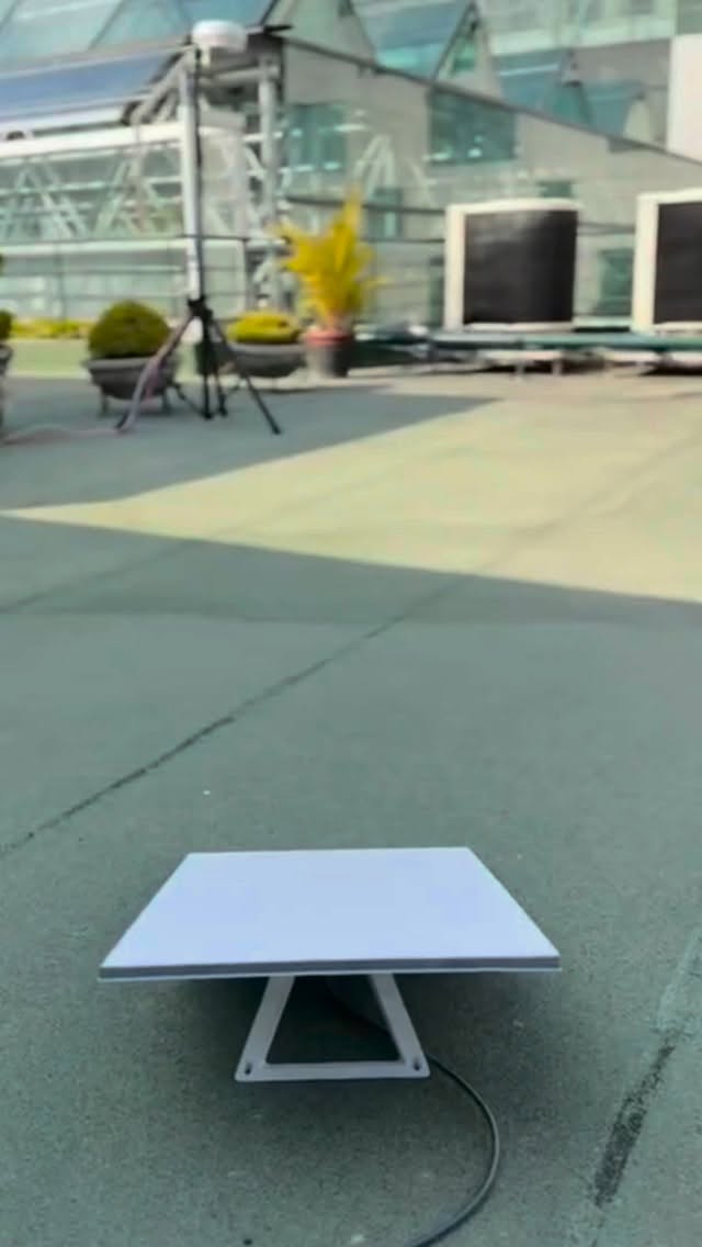 Si estás organizando un evento corporativo, hay algo que no puedes dejar al azar: el internet. 🌐 Una conexión inestable puede afectar tu transmisión en vivo y la forma en que tu marca se proyecta ante tu audiencia. Por eso es clave contar con internet dedicado, estable y con respaldo, que garantice una transmisión segura, fluida y sin interrupciones. Así puedes tener la tranquilidad de que tu mensaje llegará con la calidad y el profesionalismo que tu evento merece. 🎥✨
#EventosCorporativos #LiveStreaming #StreamingProfesional #ProducciónDeEventos #TransmisiónEnVivo #EventosEmpresariales