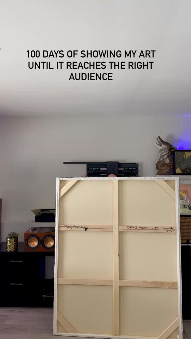 A milestone painting during my groovy art journey! ✨This is my first large-scale painting and first time using gold leaf. Medusa is reimagined with graffiti-inspired gold eyes, and this work helped launch my signature monochromatic gold leaf series. This painting is a marker of my growth and major life transformations along my art journey 🎨💛
#firsttime #goldleaf #paintings #graffitiworld #growth